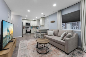140 E Burk Ave, Unit D